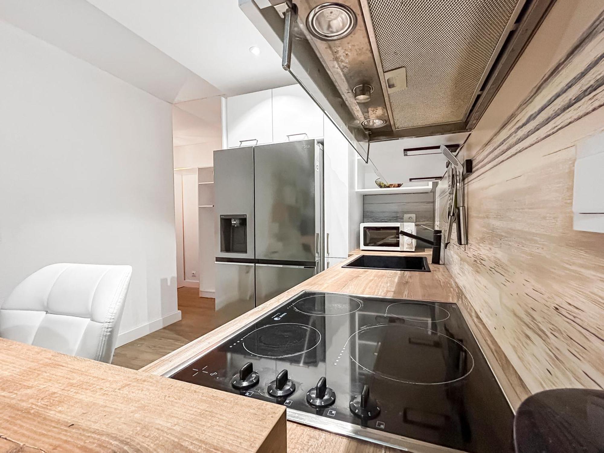 Apartmán Balcon, Parking, Piscine Et Clim' A 2 Pas Du Port Santa Lucia Saint-Raphaël Exteriér fotografie