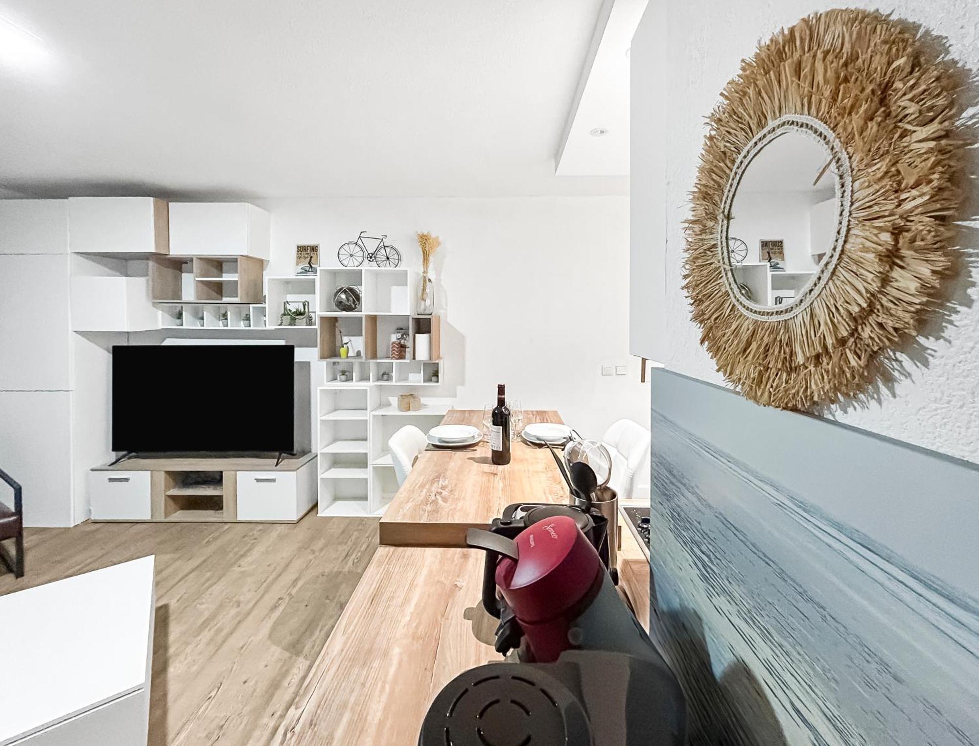 Apartmán Balcon, Parking, Piscine Et Clim' A 2 Pas Du Port Santa Lucia Saint-Raphaël Exteriér fotografie